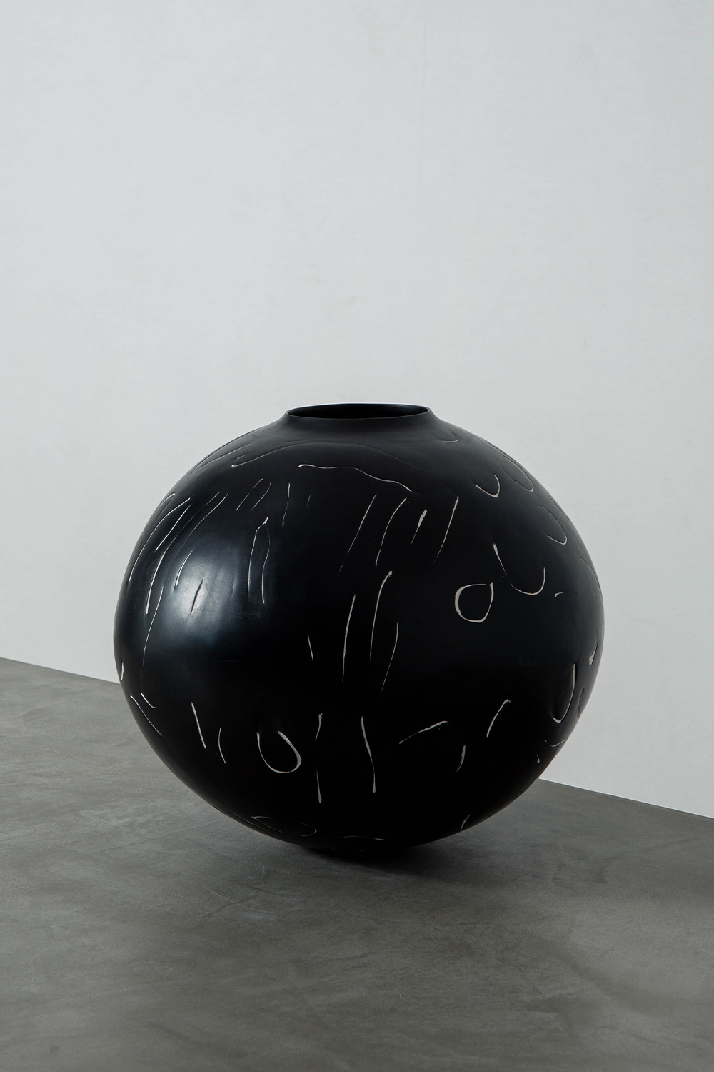 Vestige 34 by Shiho Hayashi