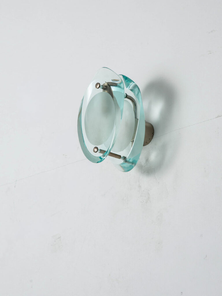 Model 2093 Wall Lamp by Max Ingrand for FontanaArte in Glass and Chrome