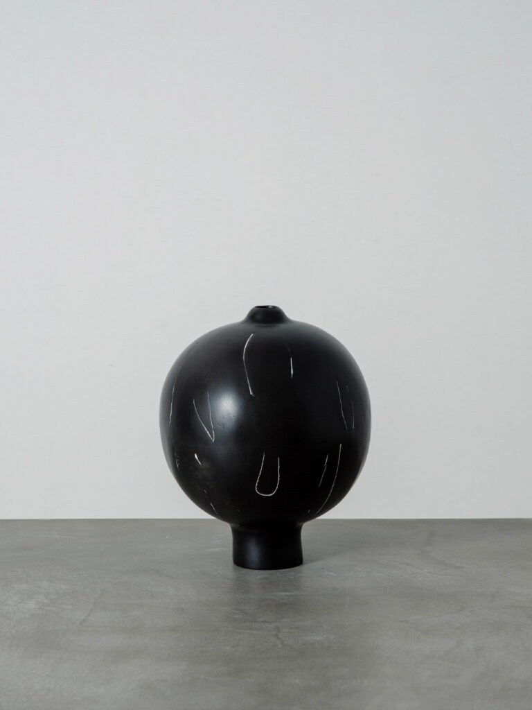 Vestige 37 by Shiho Hayashi