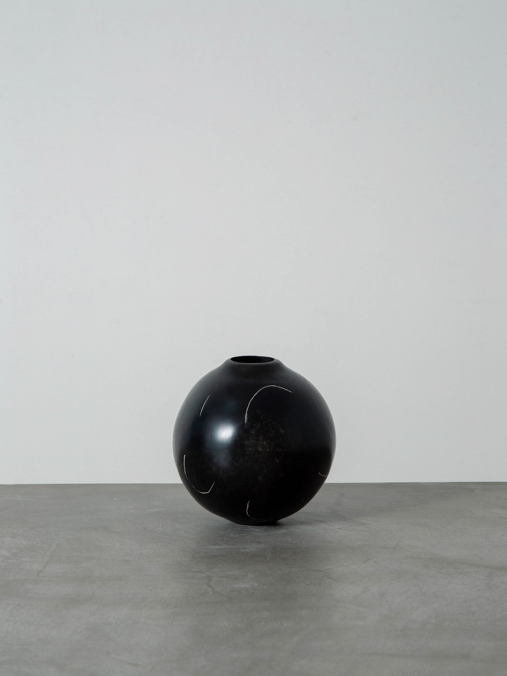Vestige 40 by Shiho Hayashi