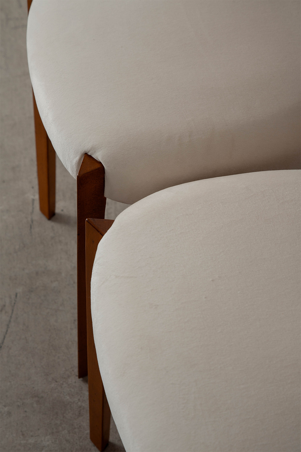 969 Chair by Gio Ponti for Montina in Wood and Fabric