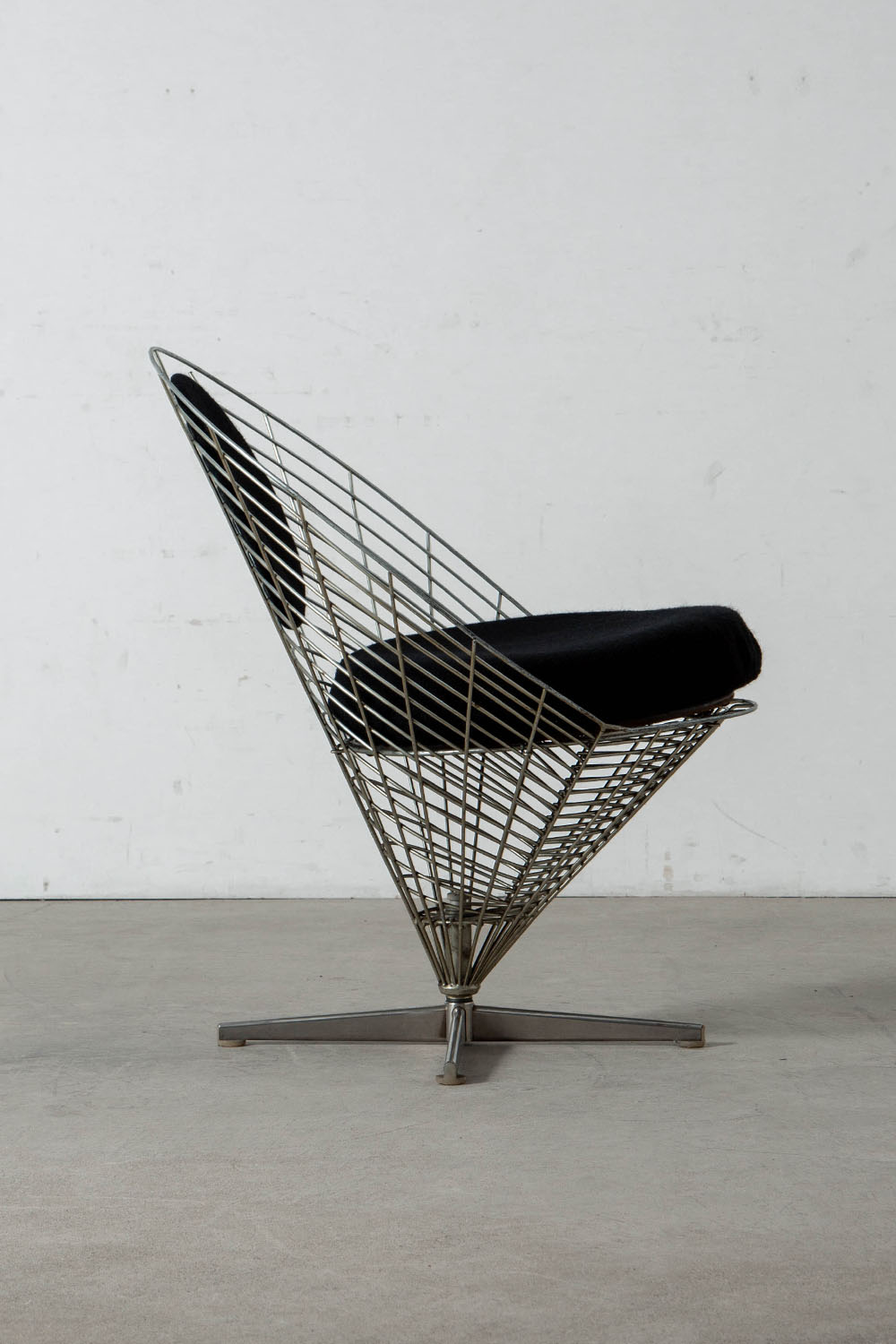 Wire Cone Chair by Verner Panton for Plus-Linje in Steel and Fabric