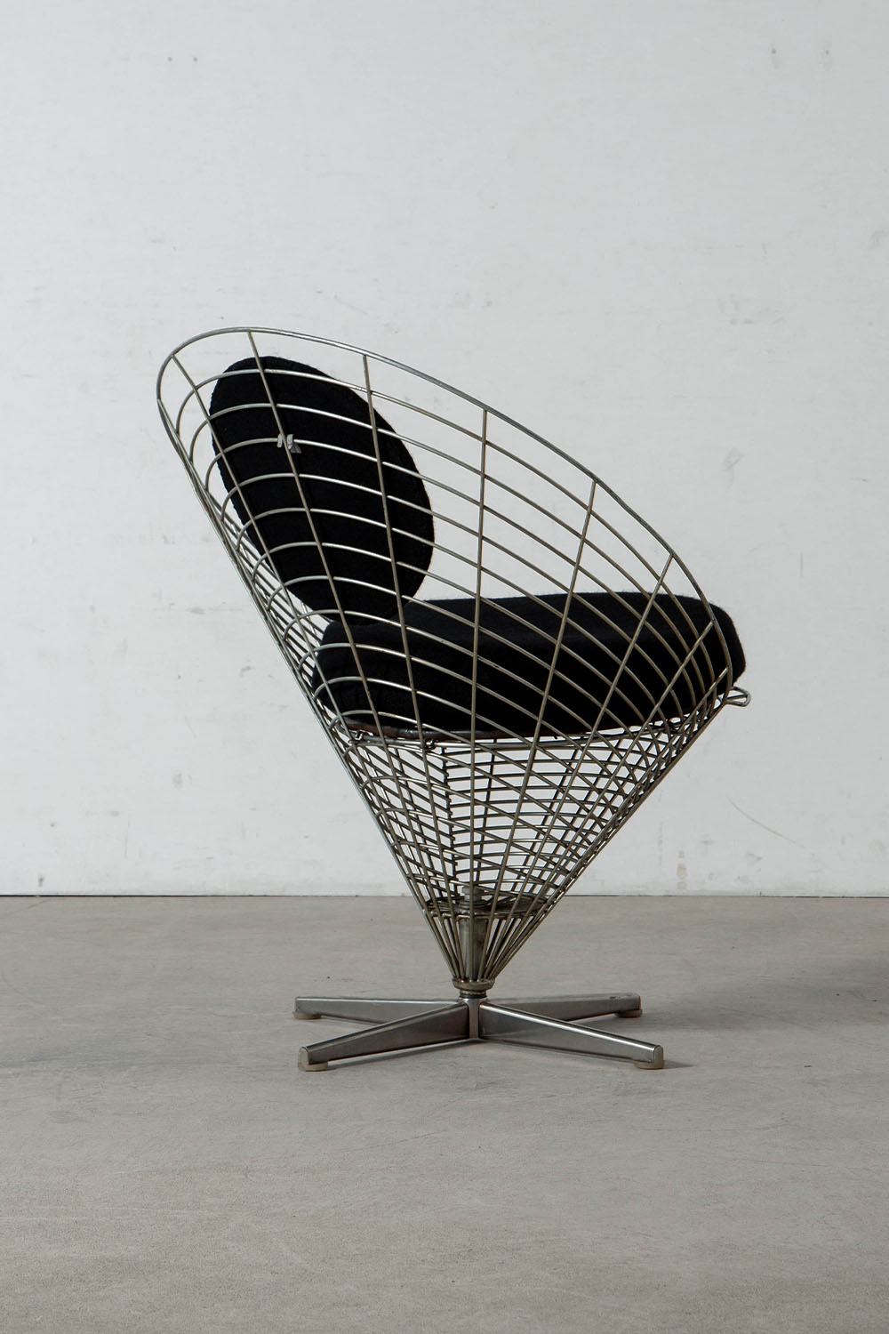 Wire Cone Chair by Verner Panton for Plus-Linje in Steel and Fabric
