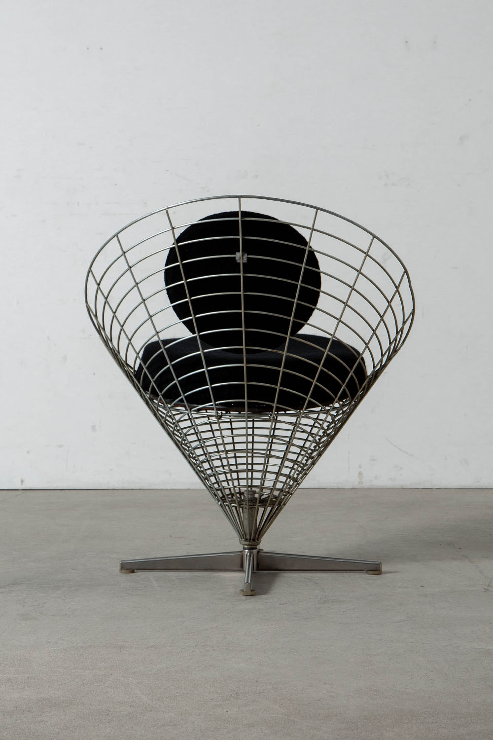 Wire Cone Chair by Verner Panton for Plus-Linje in Steel and Fabric