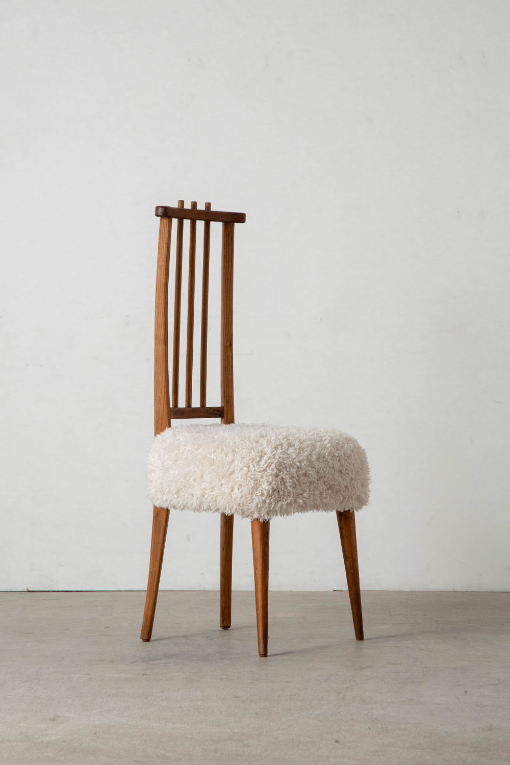 Dining Chair in Wood and Sheepskin
