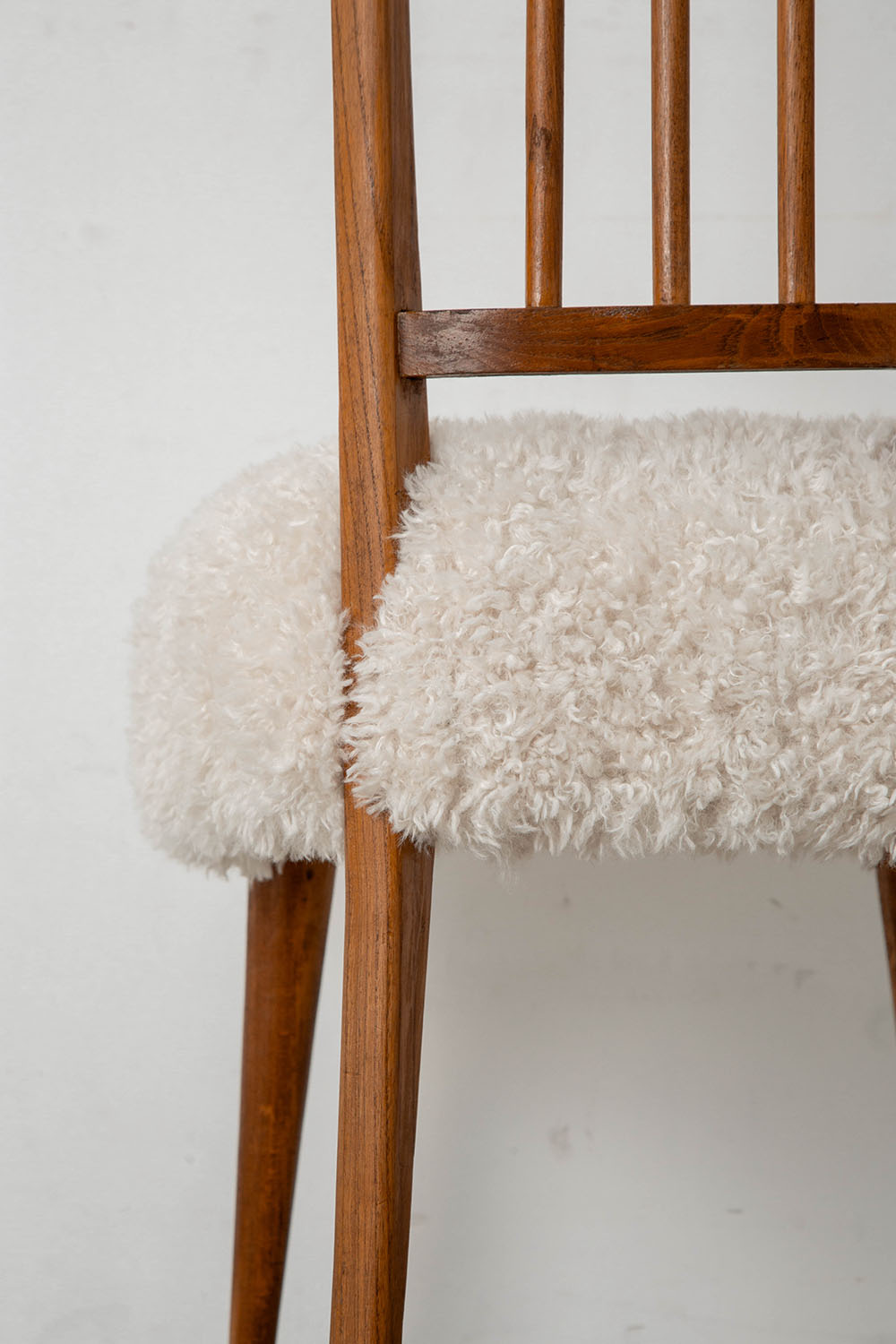 Dining Chair in Wood and Sheepskin