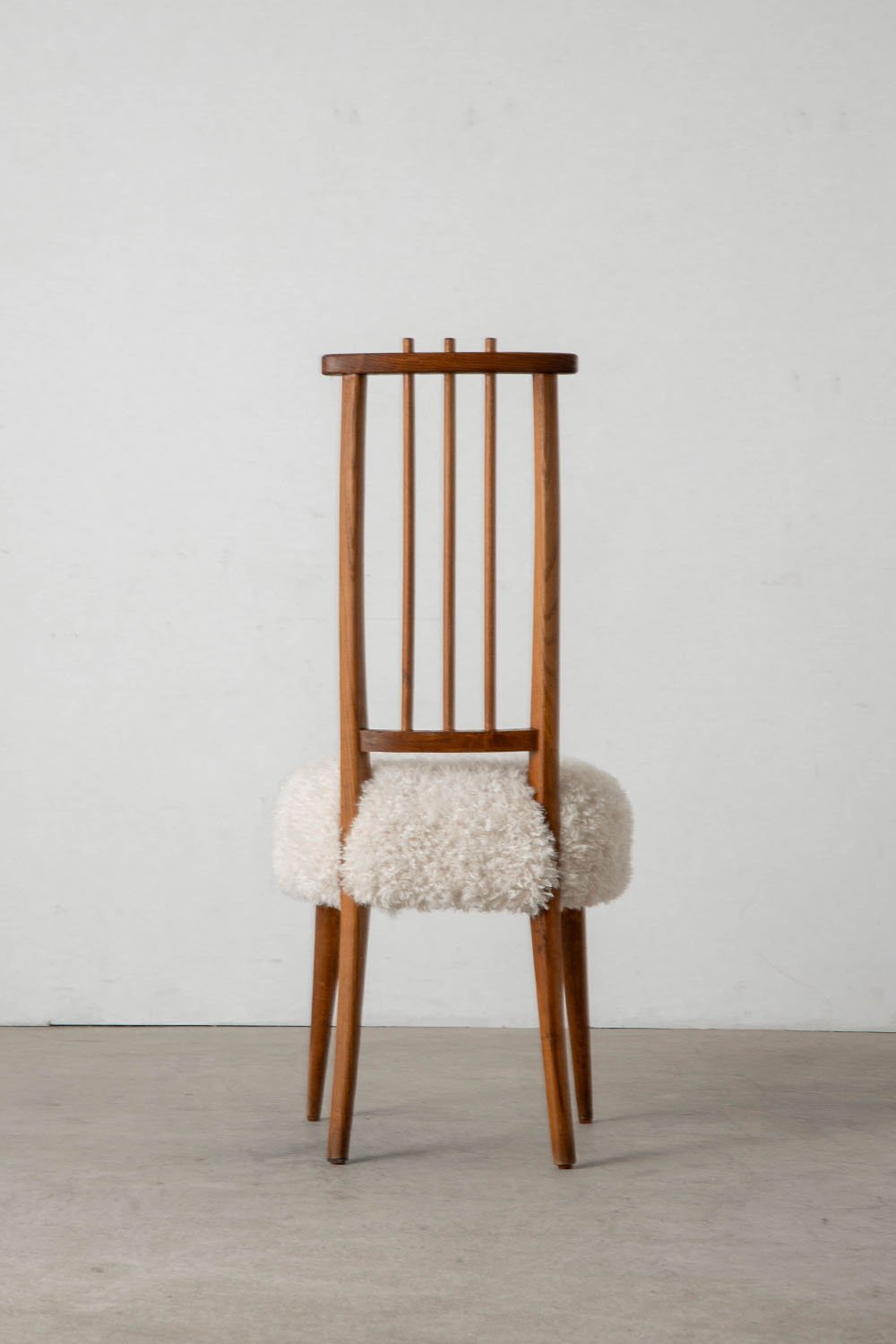 Dining Chair in Wood and Sheepskin