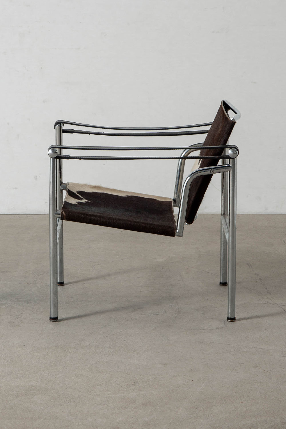LC1 Chair by Le Corbusier , Charlotte Perriand , Pierre Jeanneret for Cassina in Calf Hair Leather and Chrome