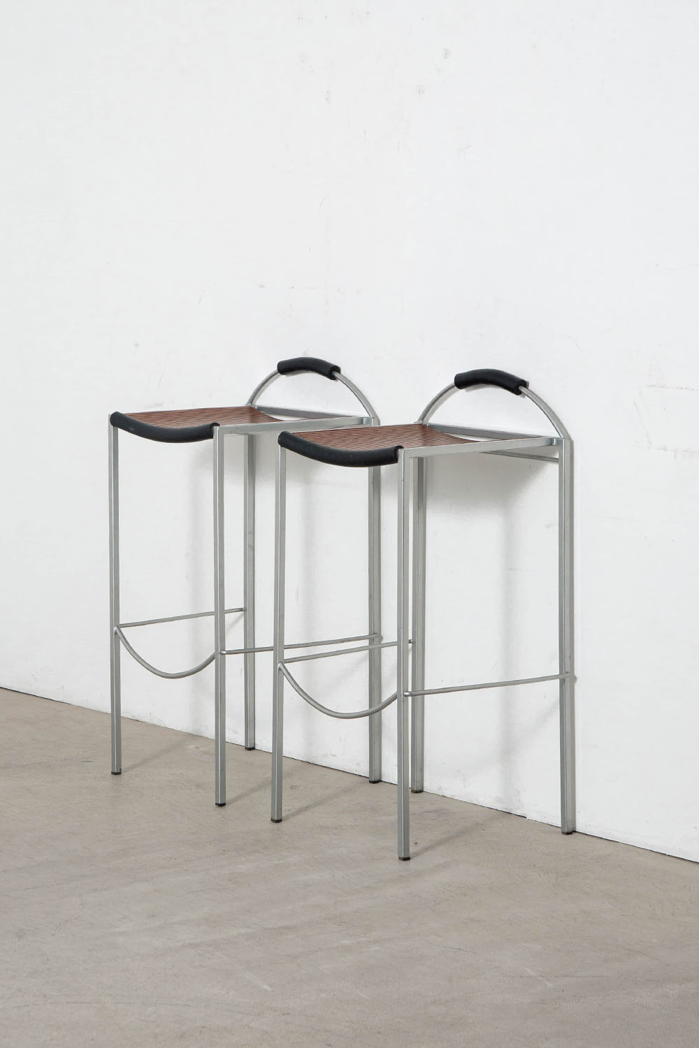 Sgabello Alto High Stool by Maurizio Peregalli for Zeus in Steel , Wood and Rubber