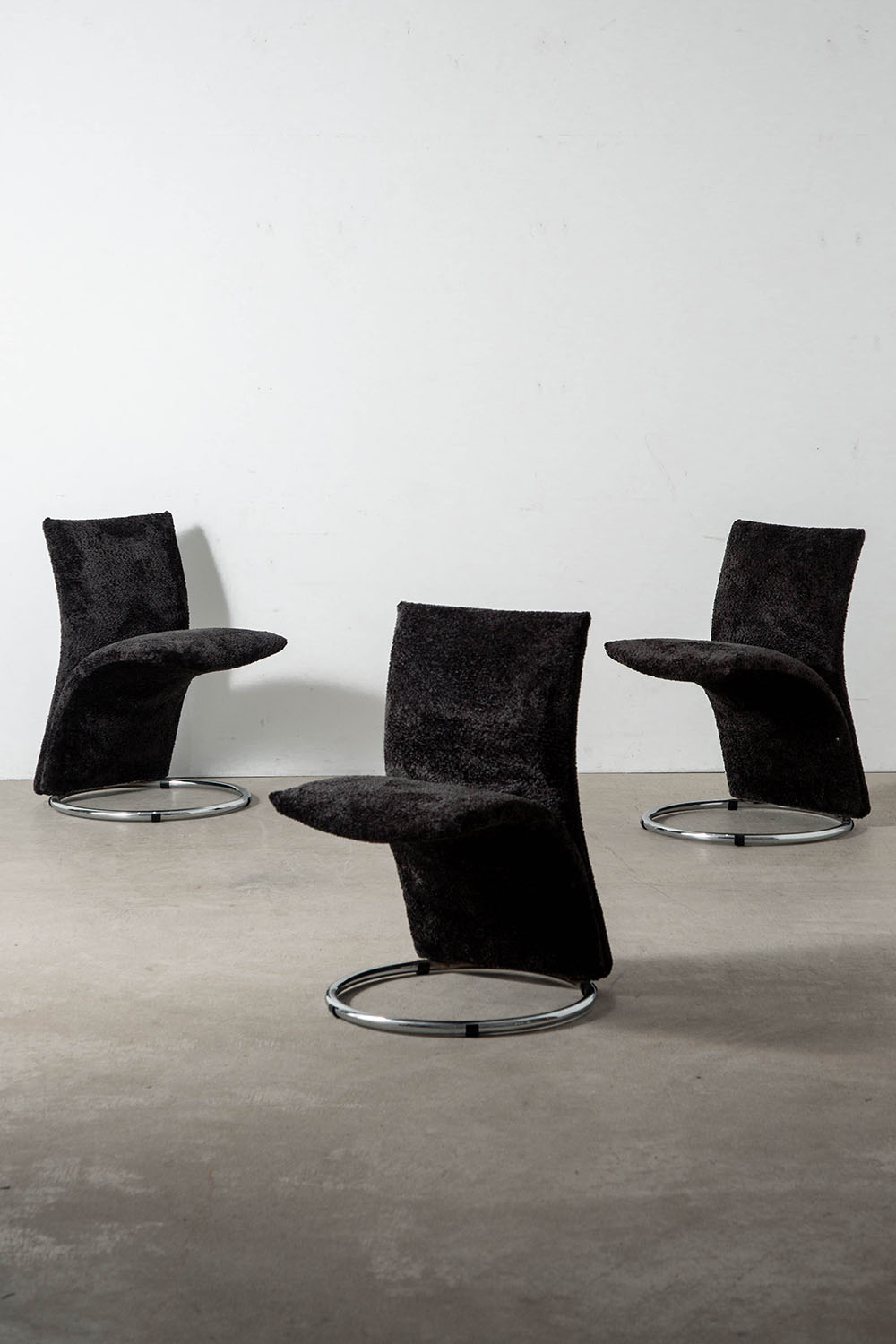 Calla Chair by Pompeo Fumagalli in Chrome and Fabric