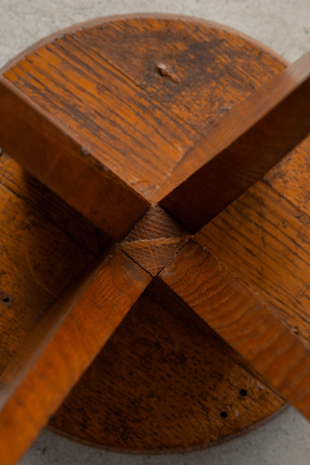 Stool in Wood