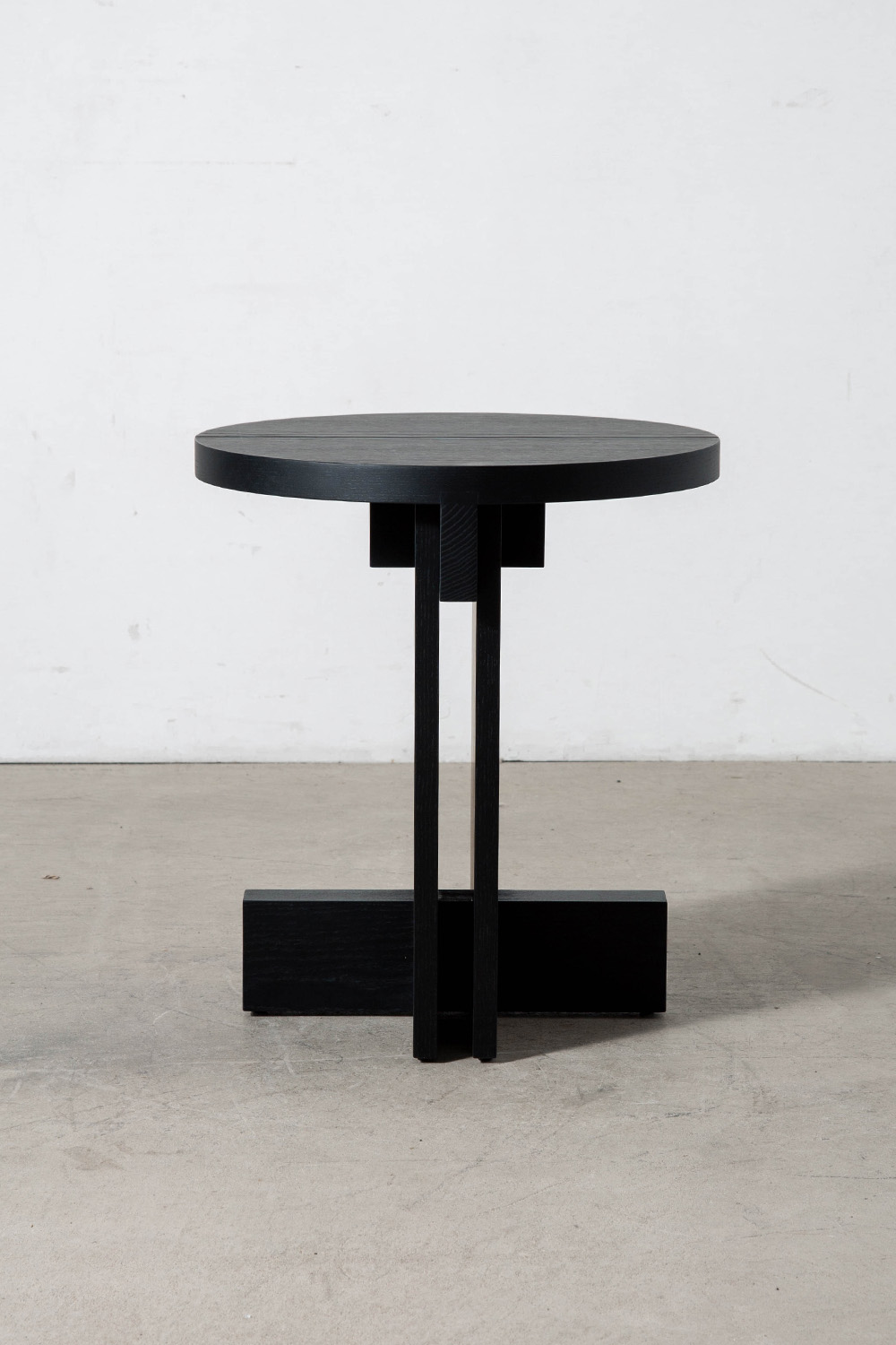 Rak Side Table φ45 by Francesc Rifé for Kendo in Black Ash