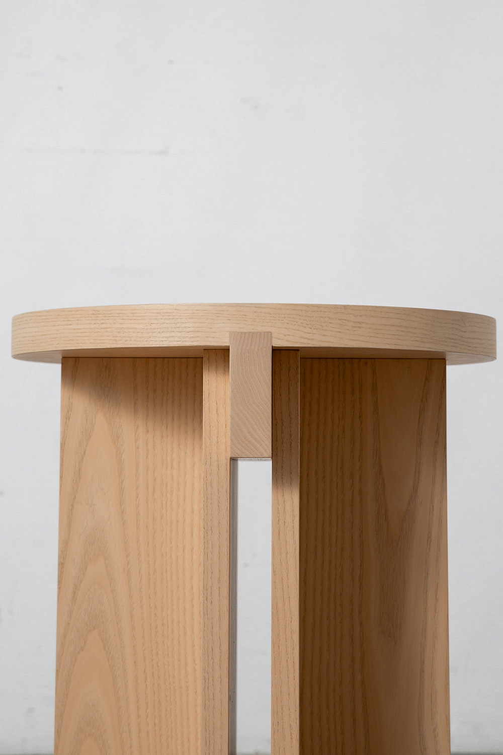 Rak Round Stool by Francesc Rifé for Kendo in Natural Ash