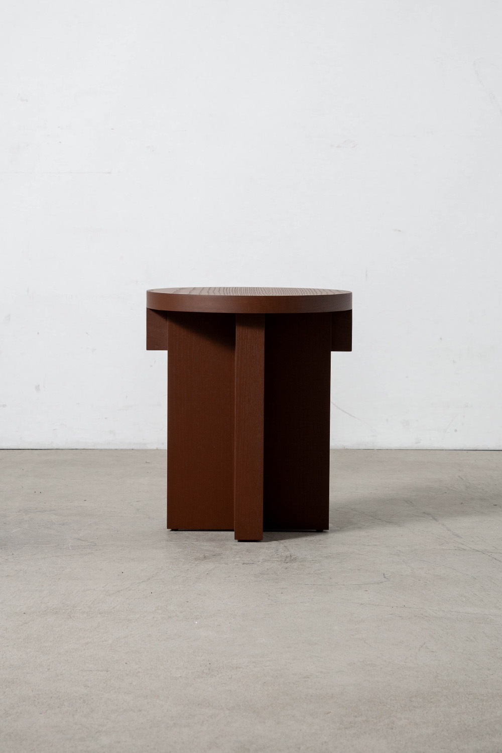 Rak Round Stool by Francesc Rifé for Kendo in Burgundy Ash