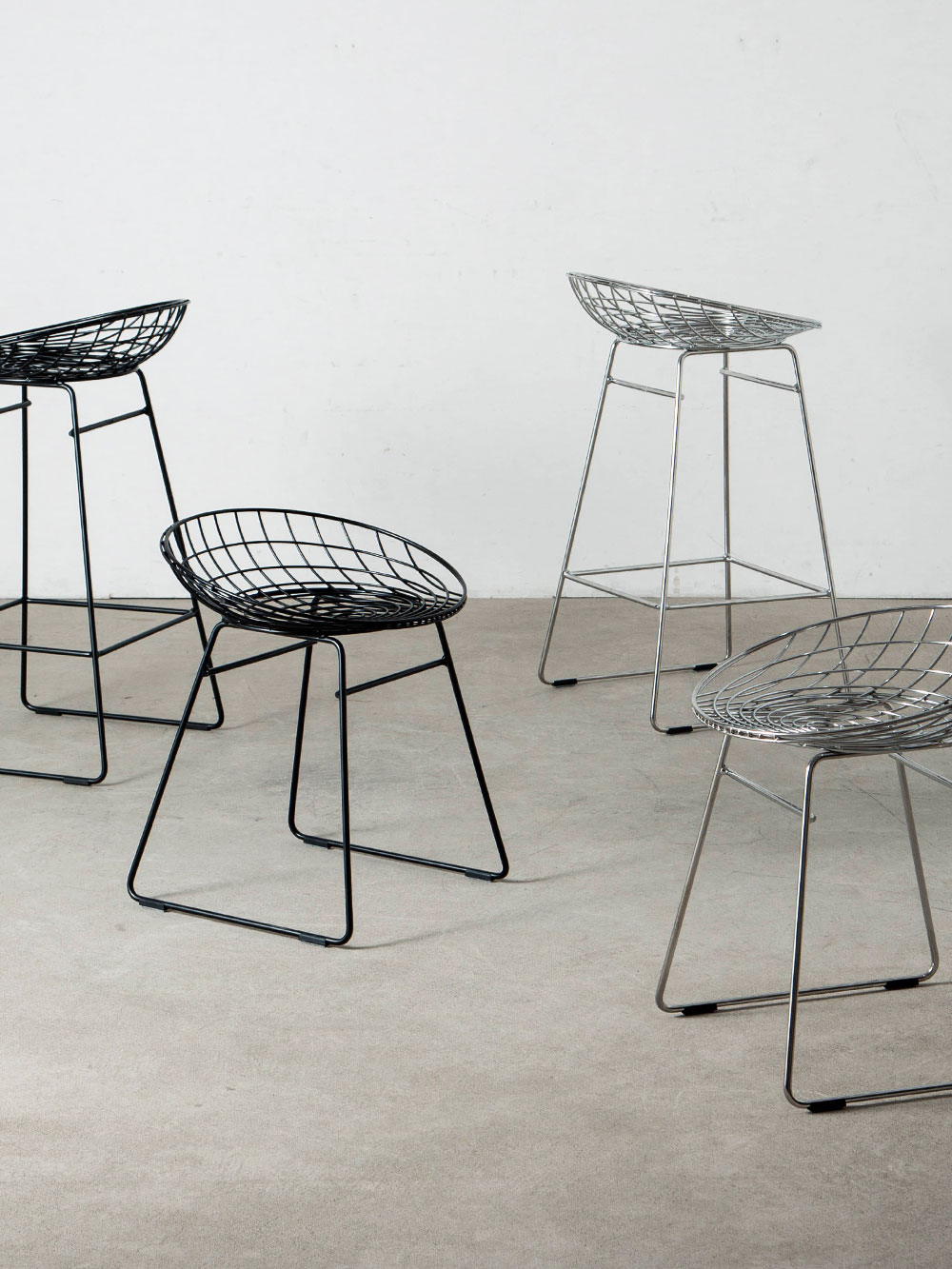 Wire Bar Stool by Cees Braakman for Pastoe in Steel , Chrome