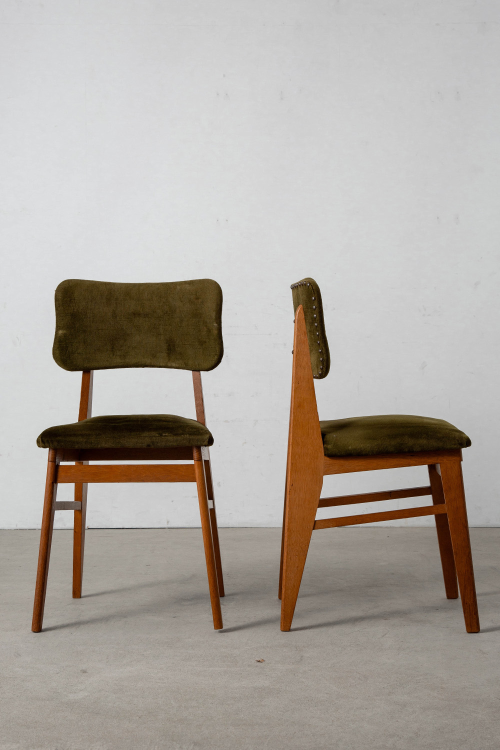 Dining Chair attribute to Jean Prouvé for Vauconsant in Fabric and Wood