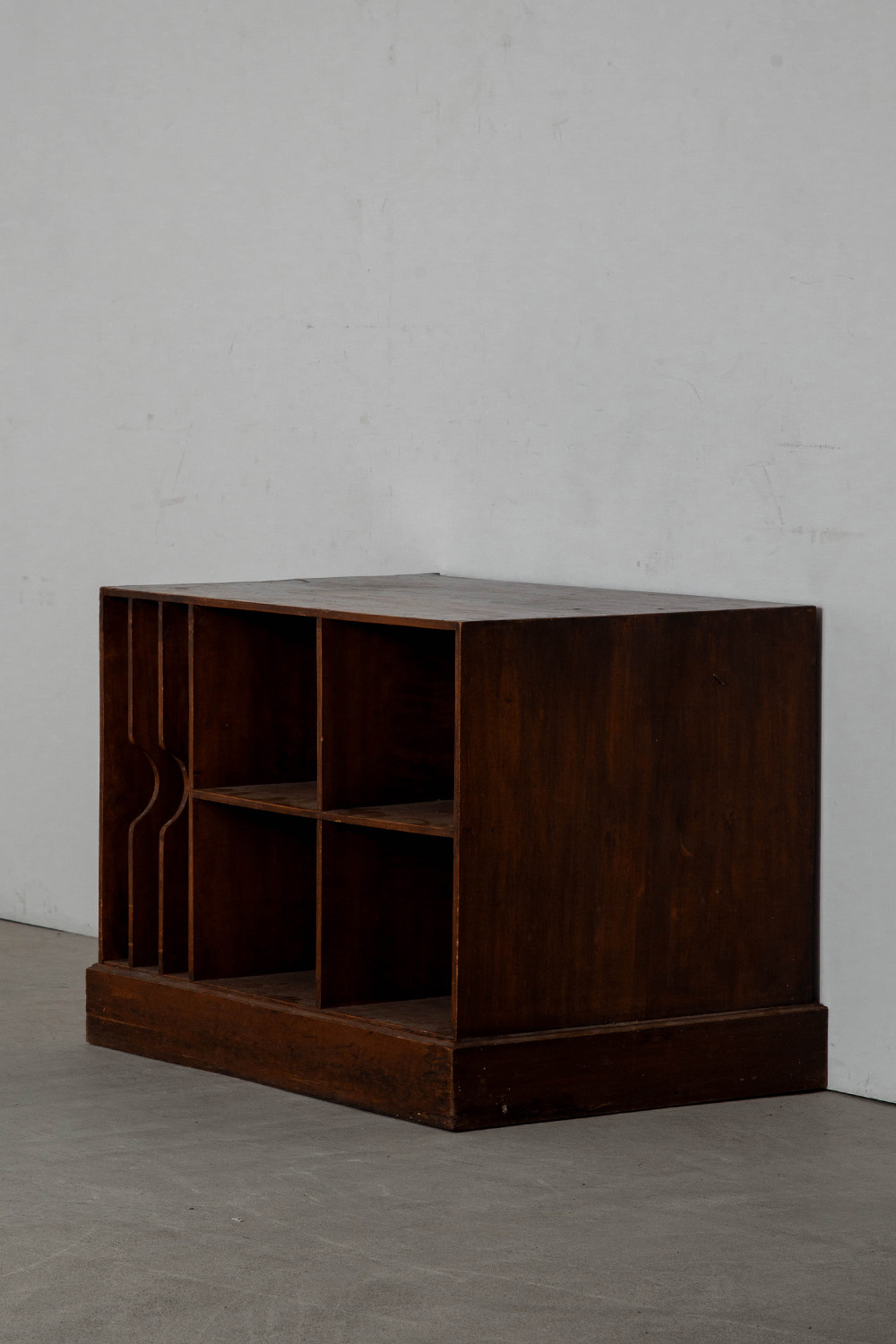 Shelf in Wood