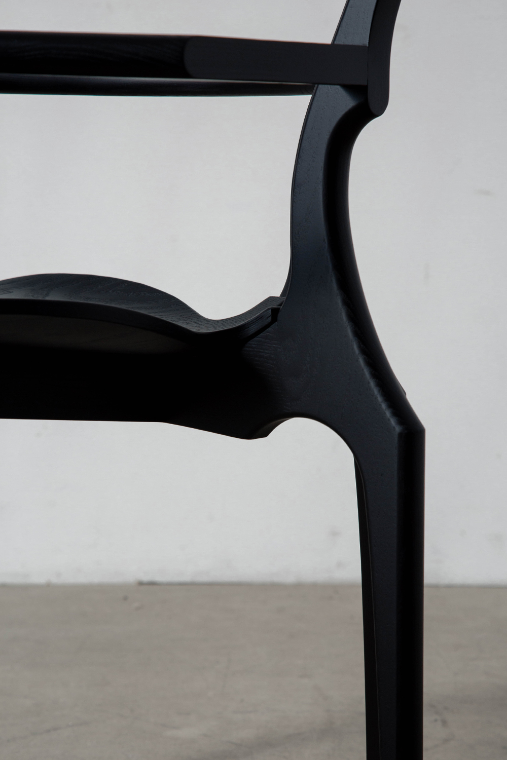 Gaulino Chair by Oscar Tusquets for BD Barcelona in Ash and Black