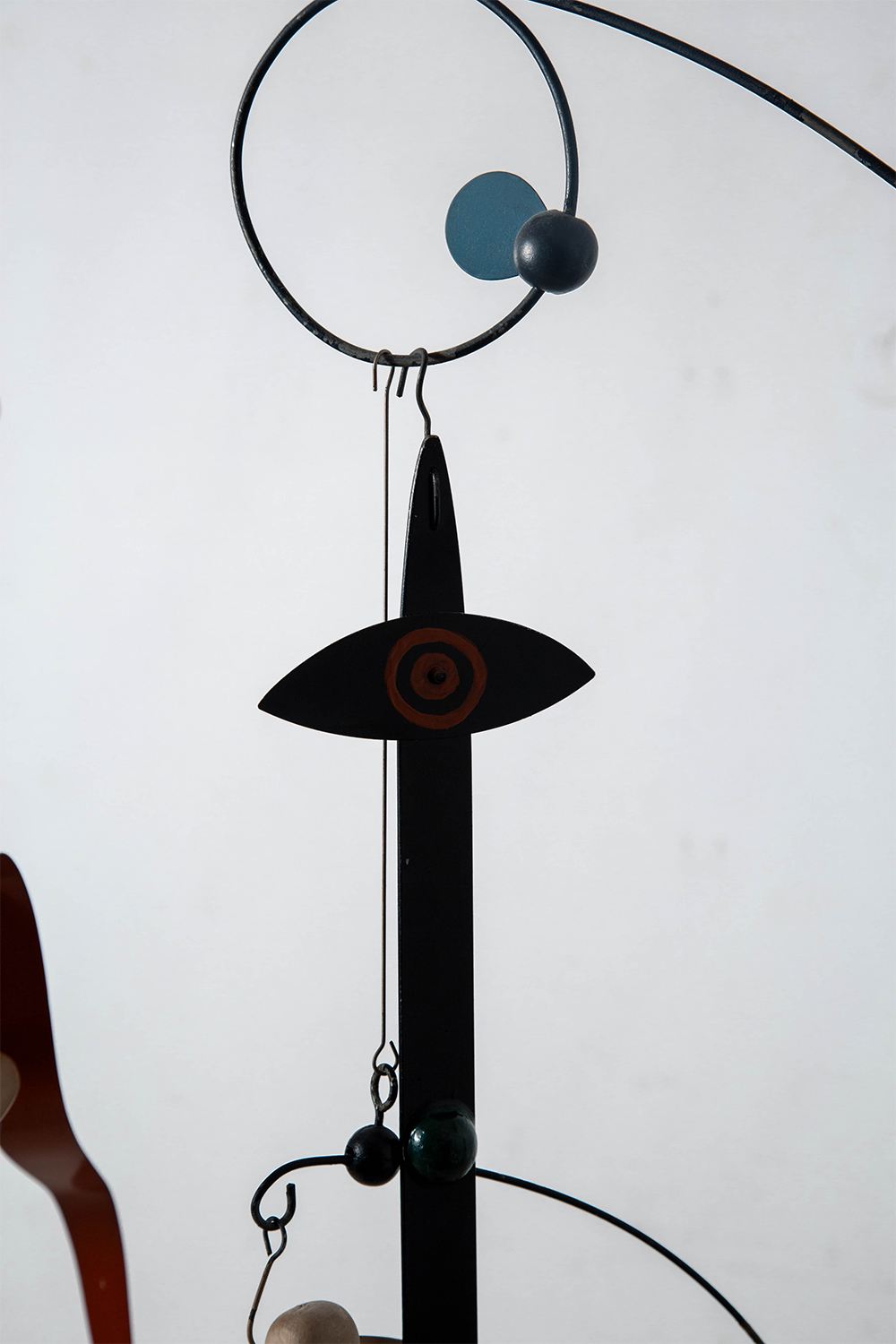 Mobile,モビール,Joan Miró,ジョアン・ミロ,Alexander Calder,アレクサンダー・カルダー,America,清澄白河,Antique,Vintage,Interior Design,stoop,topso,アンティーク,ビンテージ,ヴィンテージ,家具,雑貨,インテリア,店舗什器,設計,インテリアデザイン,内装,什器,店舗設計,ギャラリー,デザイナーズ家具,ショールーム