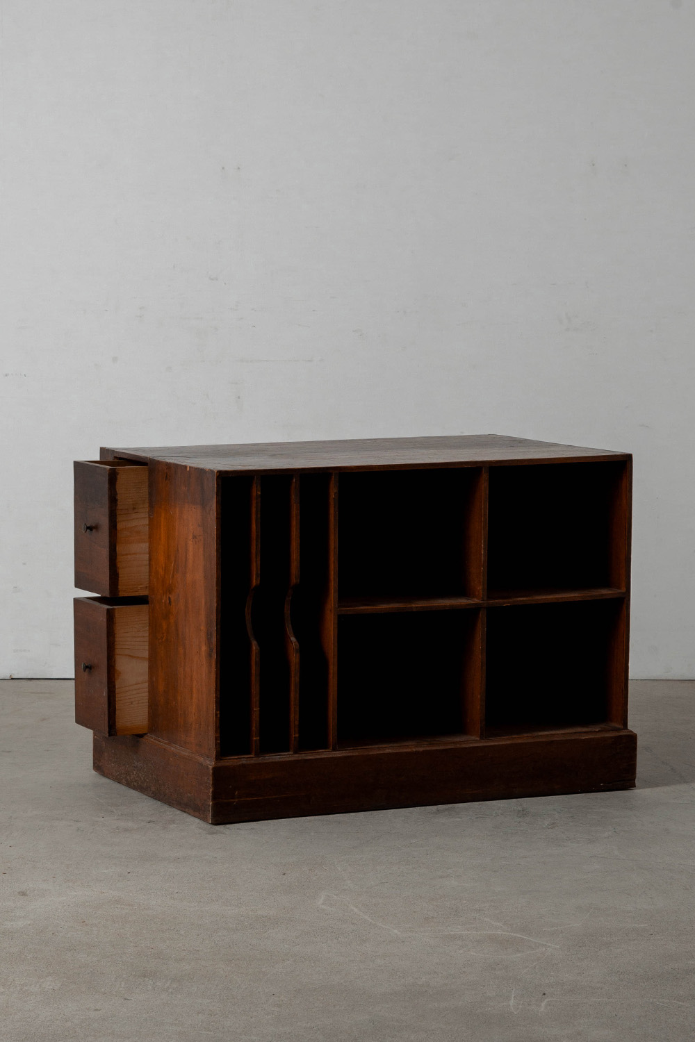 Shelf in Wood