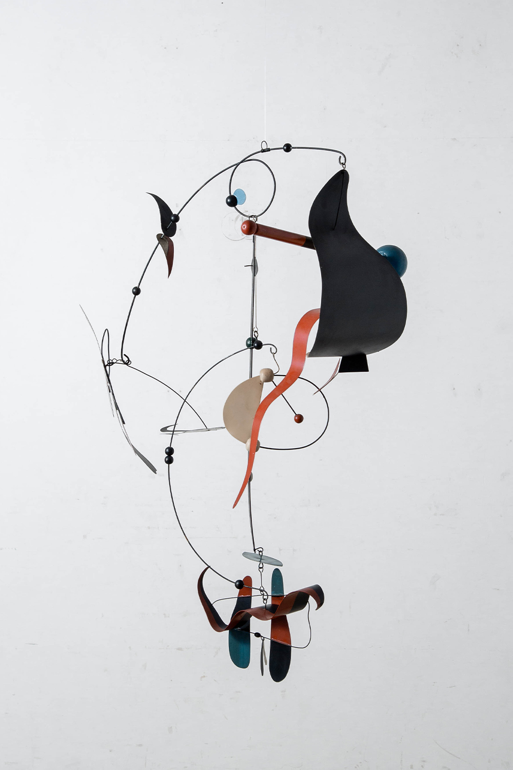 Mobile,モビール,Joan Miró,ジョアン・ミロ,Alexander Calder,アレクサンダー・カルダー,America,清澄白河,Antique,Vintage,Interior Design,stoop,topso,アンティーク,ビンテージ,ヴィンテージ,家具,雑貨,インテリア,店舗什器,設計,インテリアデザイン,内装,什器,店舗設計,ギャラリー,デザイナーズ家具,ショールーム