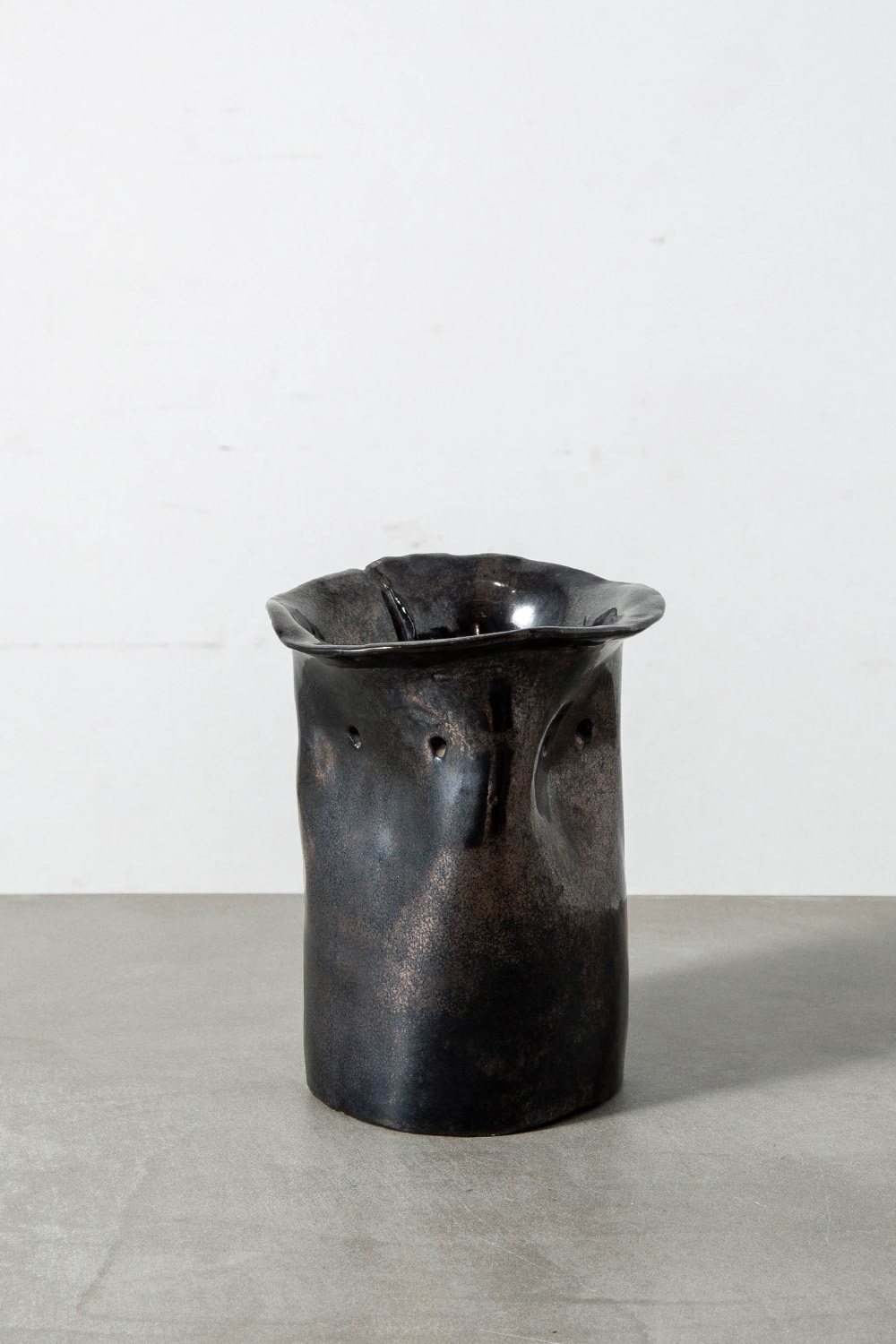 Flower Vare in Ceramic