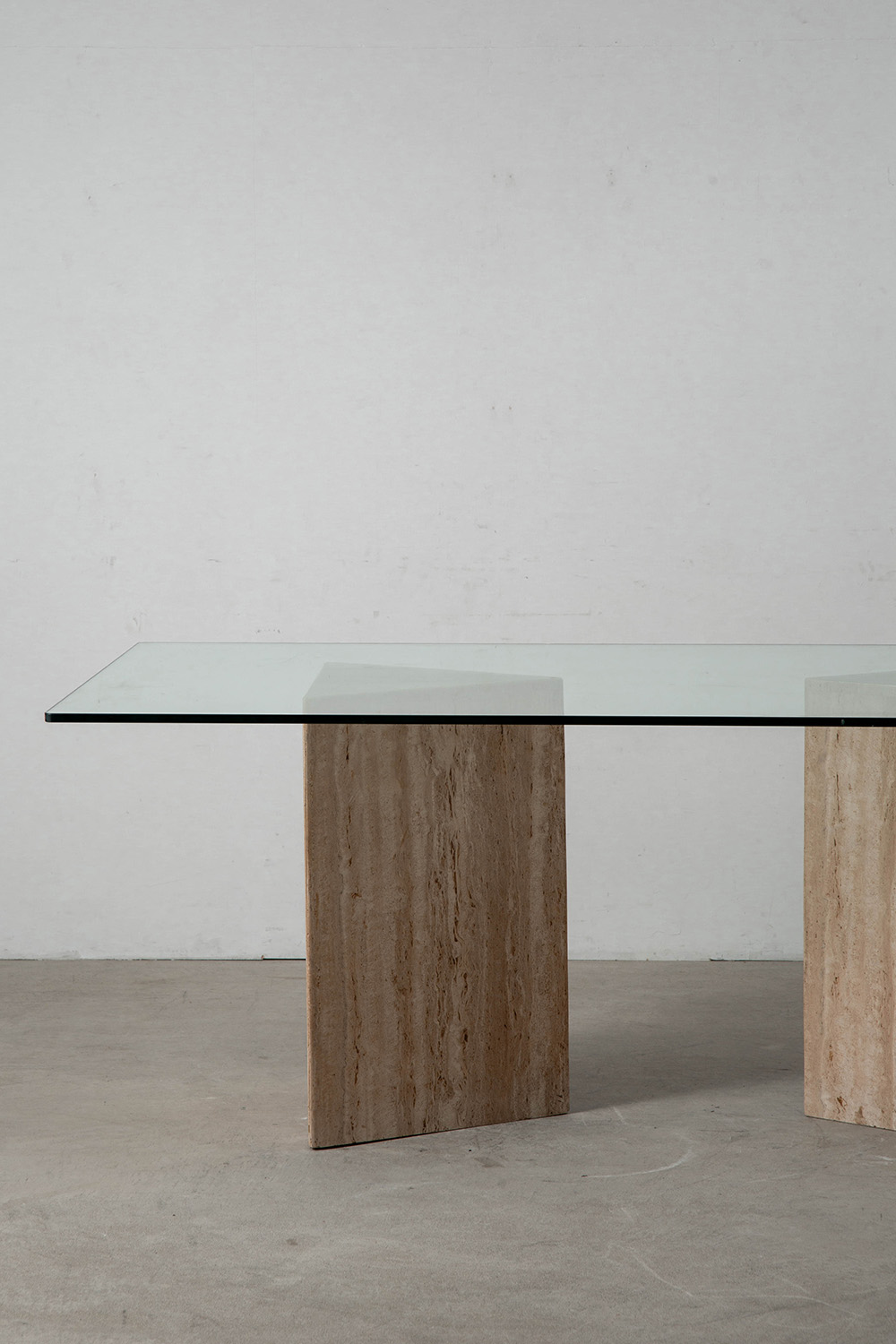 Dining Table in Glass and Travertine