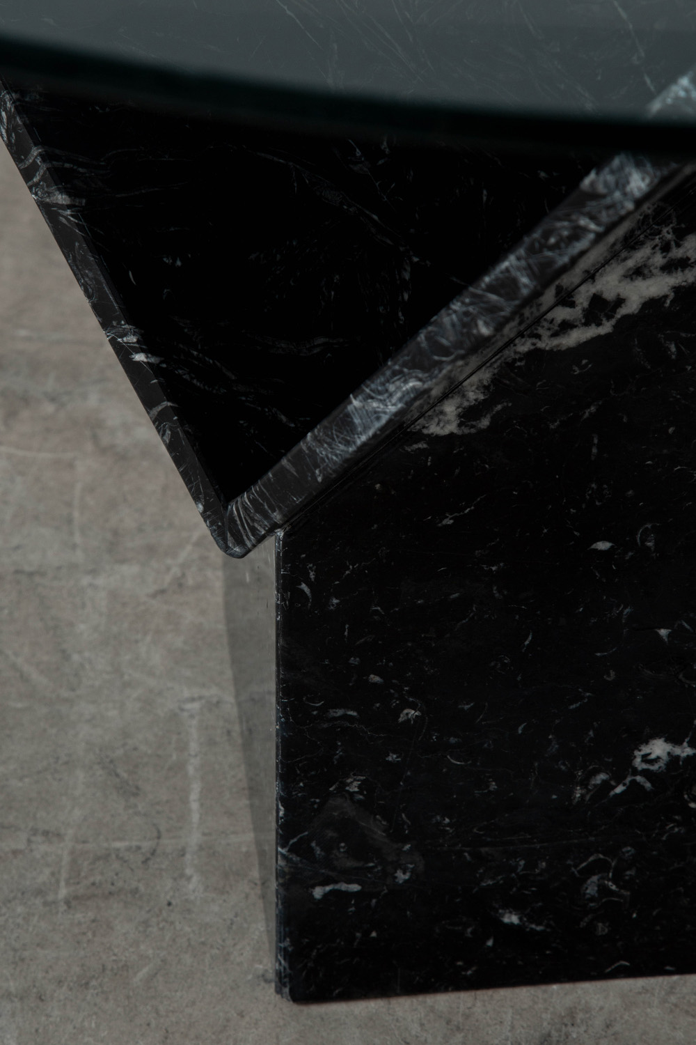 Y-Leg Dining Table in Glass and Marble