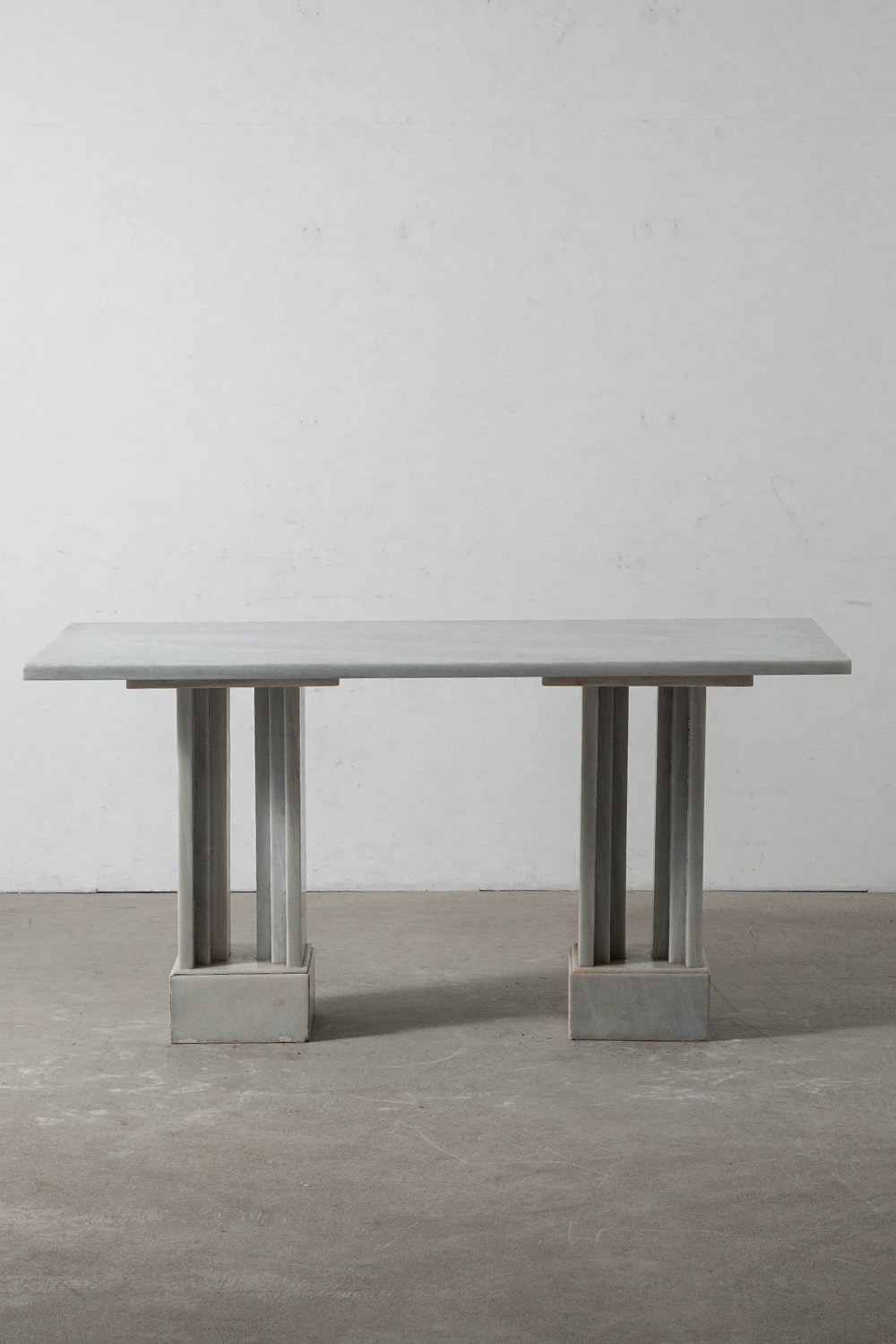 Dining Table in Marble