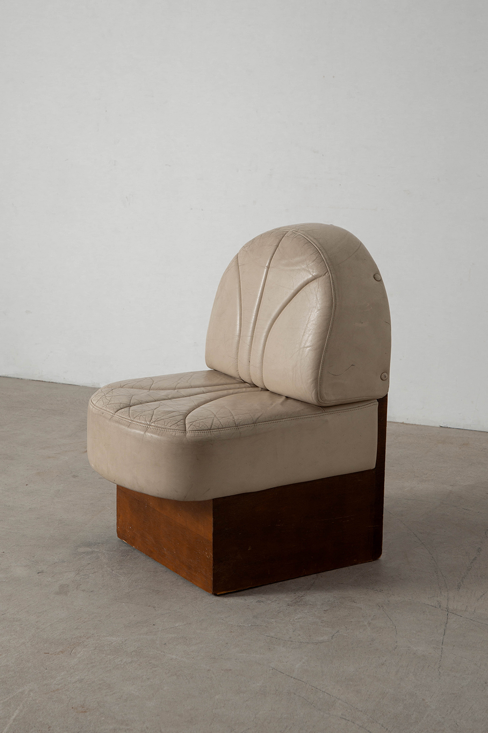 Sofa Set in Cow Leather and Wood