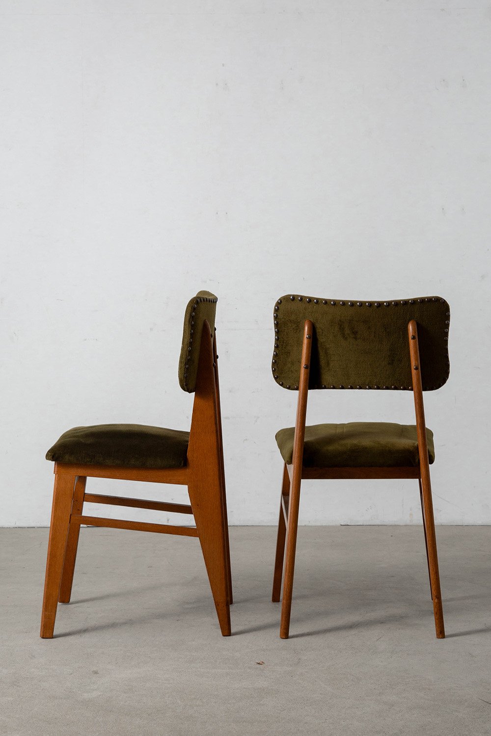 Dining Chair attribute to Jean Prouvé for Vauconsant in Fabric and Wood