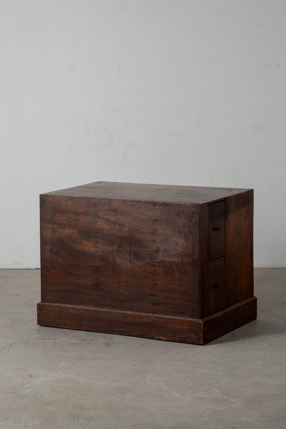 Shelf in Wood