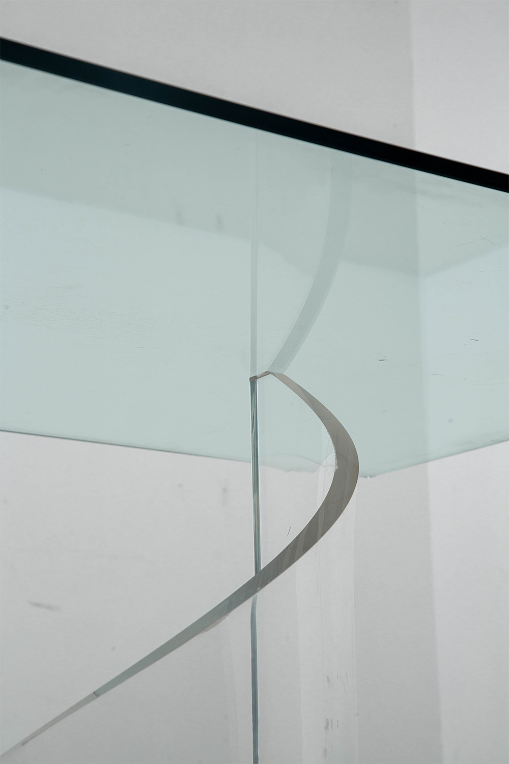 Dining Table in Marble , Acrylic and Glass