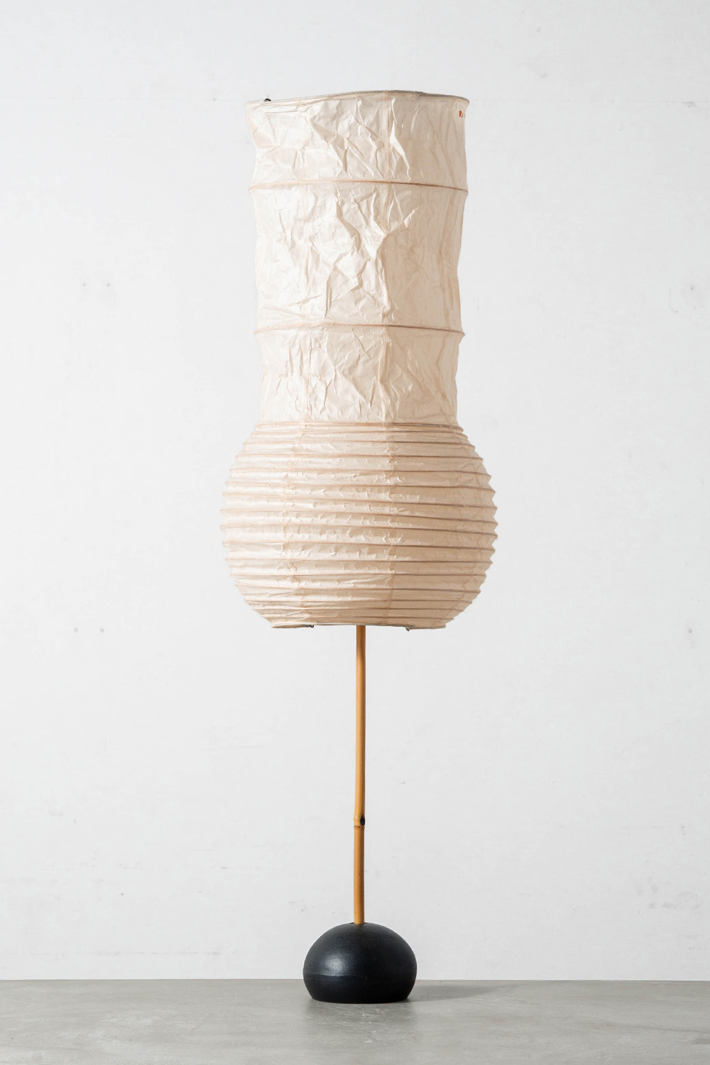 Akari BB2-S1 by Isamu Noguchi in Paper , Bamboo and Steel