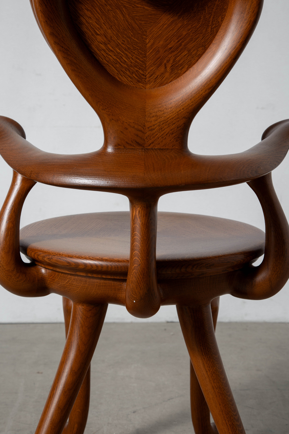 Calvet Arm Chair by Antoni Gaudí for BD Barcelona in Oak