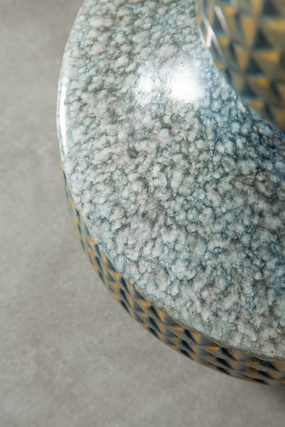 Table Lamp in Fabric and Ceramic