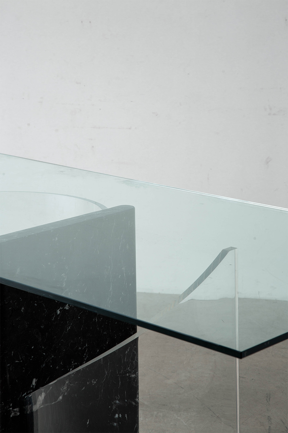 Dining Table in Marble , Acrylic and Glass