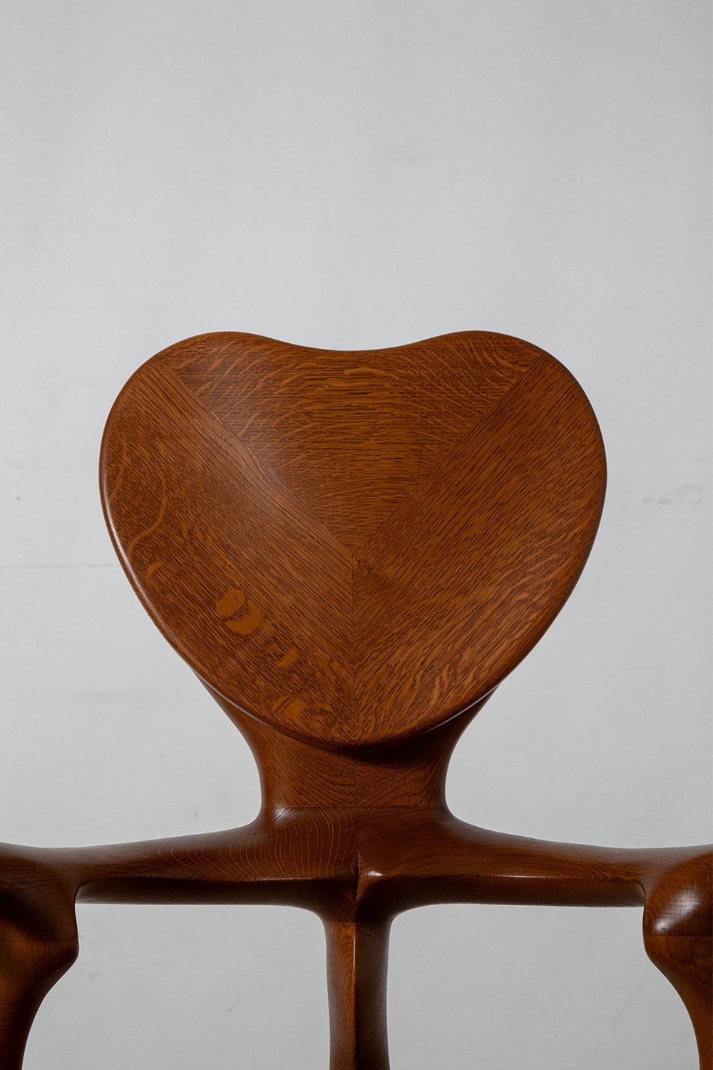 Calvet Arm Chair by Antoni Gaudí for BD Barcelona in Oak