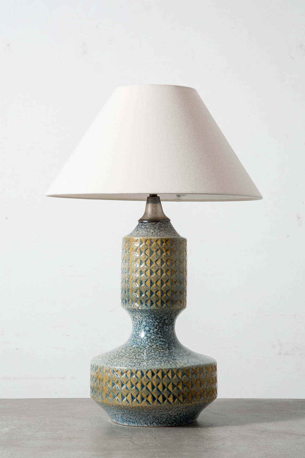 Table Lamp in Fabric and Ceramic