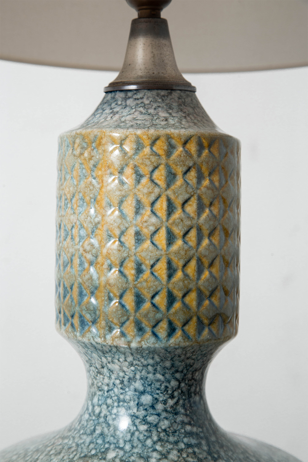 Table Lamp in Fabric and Ceramic