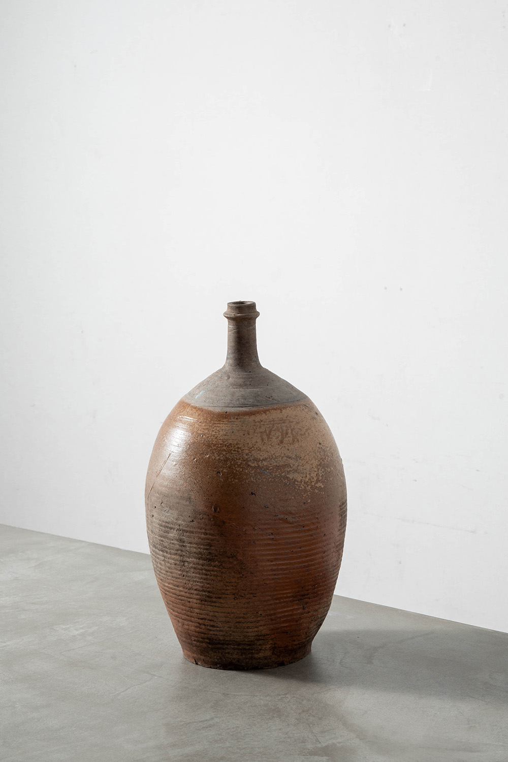 Flower Vase in Ceramic