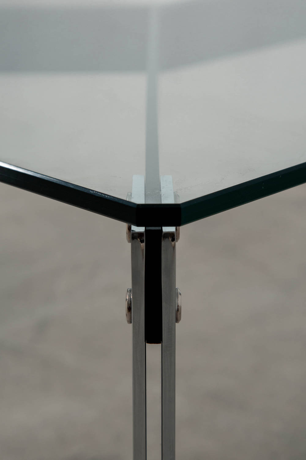 María Coffee Table by Miguel Milá for Kendo in Glass and Steel