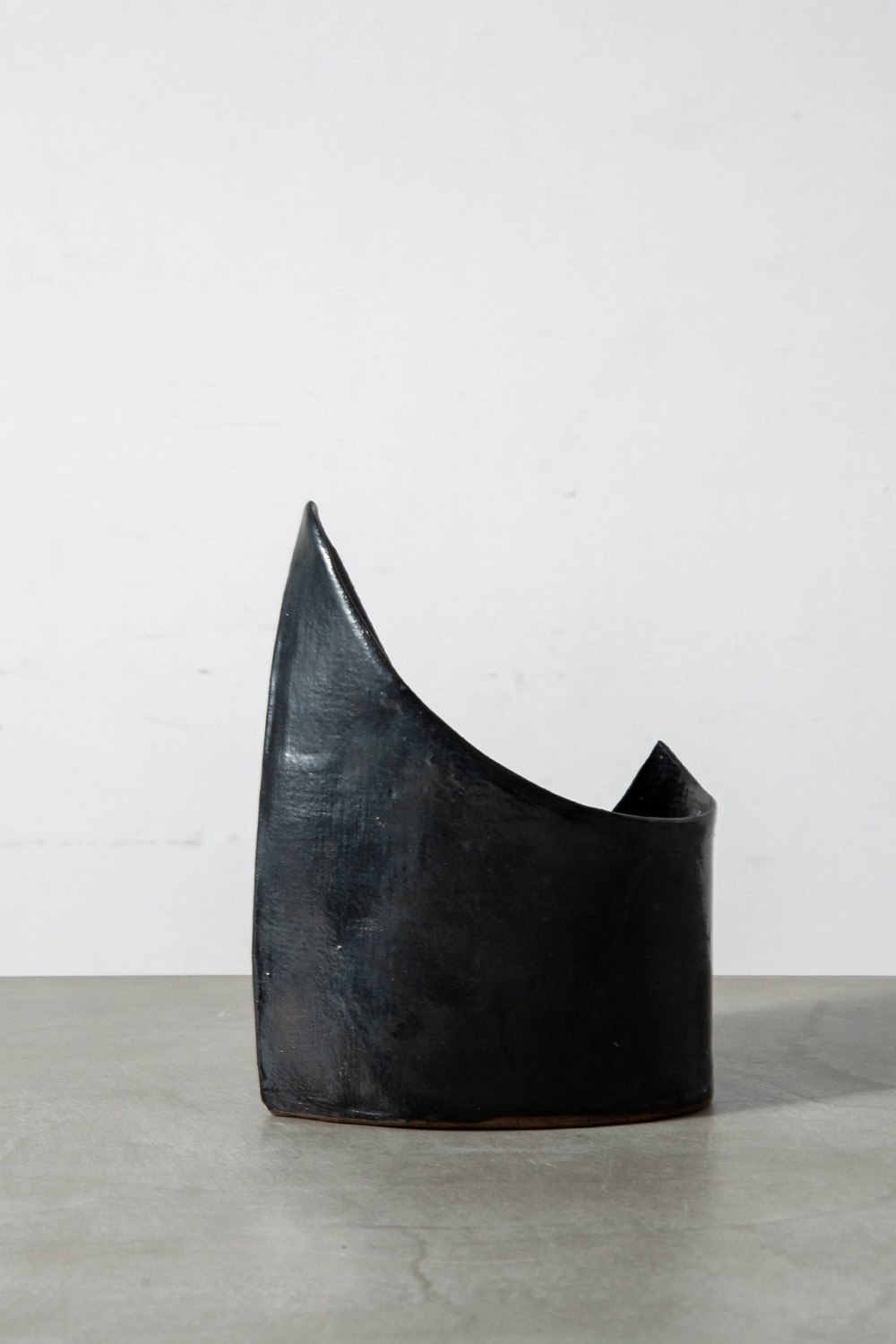 Flower Vase in Ceramic