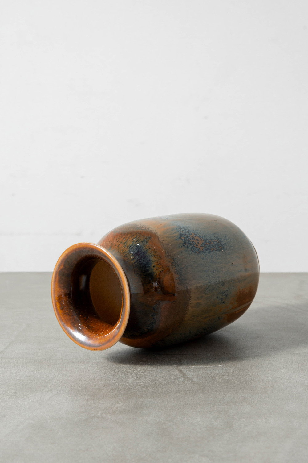 Flower Vase in Ceramic