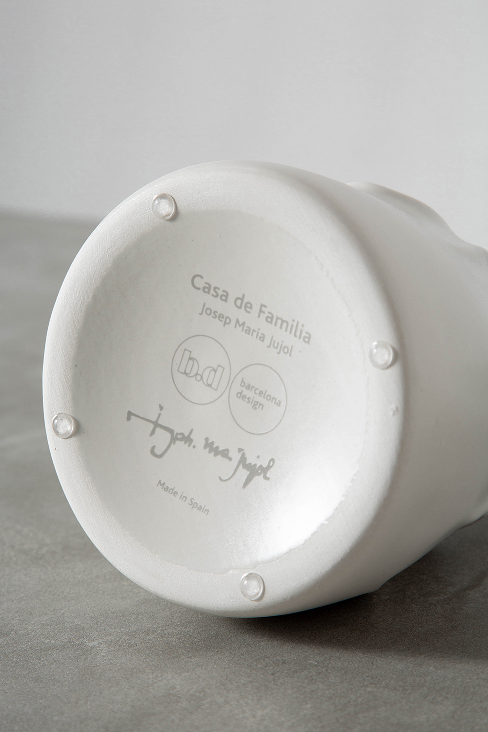 Casa De Familia Flower Vase by Josep Maria Jujol for BD Barcelona in Ceramic