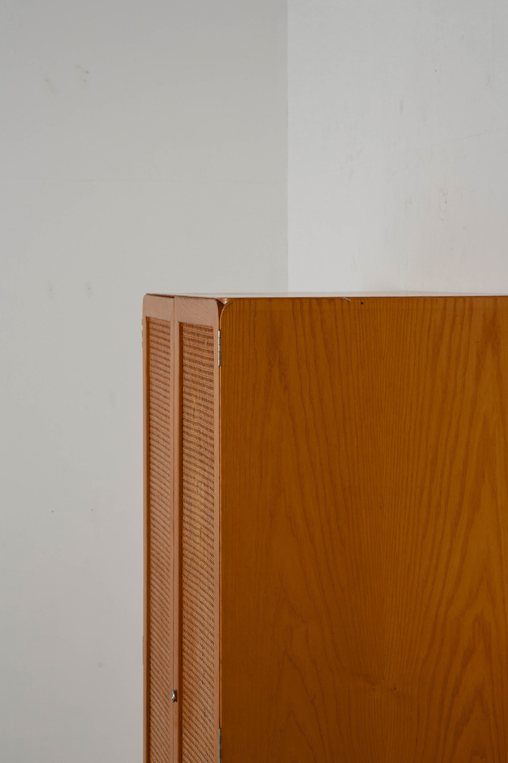 Samara Cabinet by Derk Jan De Vries for Maisa di Seveso in Beech
