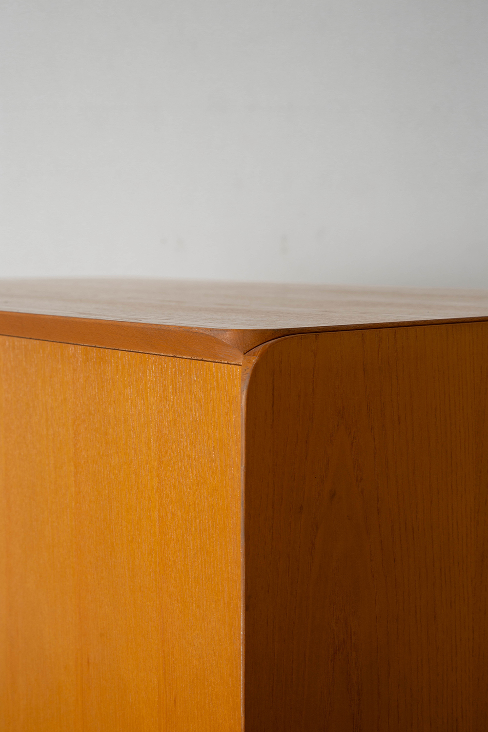 Samara Cabinet by Derk Jan De Vries for Maisa di Seveso in Beech