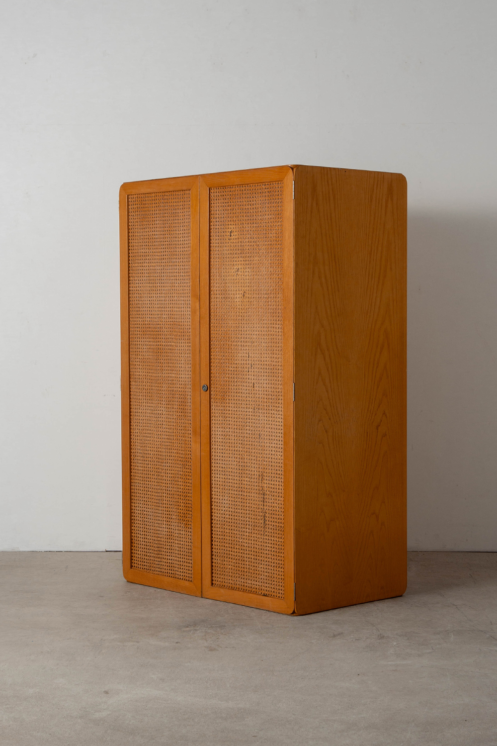 Samara Cabinet by Derk Jan De Vries for Maisa di Seveso in Beech