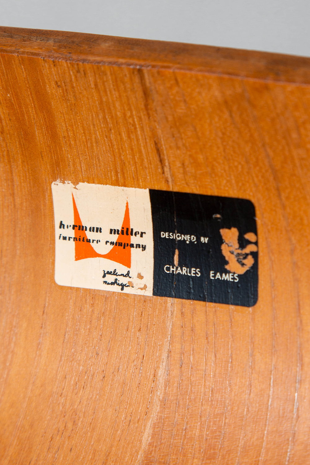DCM Chair by Charles & Ray Eames for Herman Miller in Plywood and Metal