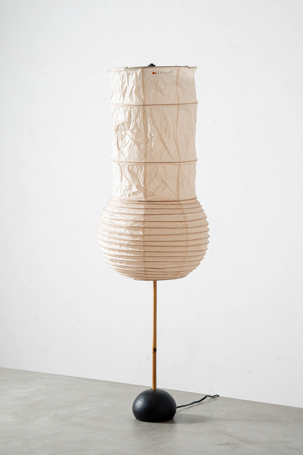 Akari BB2-S1 by Isamu Noguchi in Paper , Bamboo and Steel